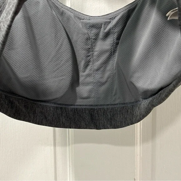 Athleta Women’s Ultimate Sports Bra Size Large A-C Cup Heathered Gray NWOT - Picture 6 of 7
